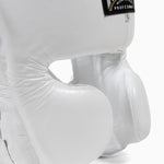 Hoofdbeschermer Cleto Reyes met parazygomen