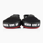 Handpads Fairtex Gemaximaliseerde FMV13 Rood-zwart-Combat Arena