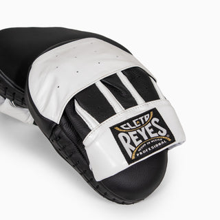 Handpads Cleto Reyes Gebogen 