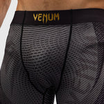 Pantaloncini a compressione Galactic 3.0 Nero-oro-Combat Arena