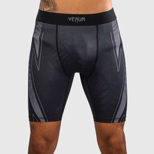 Korte broek compressie Venum Amazonia Reborn zwart-grijs-Combat Arena