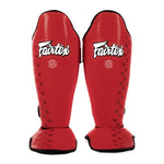 Scheenbeschermers Fairtex Competitie SP5 met rode voetbeschermers 