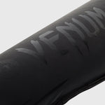 Scheenbeschermers met Parapiede Venum Challenger Nero Black 
