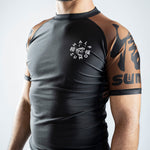 Rashguard Half Sumo Sugoi Ranked Bruin-Combat Arena