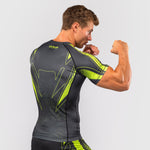 Rashguard Venum Amazonia Reborn maniche corte Nero-verde-Combat Arena