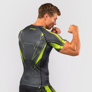 Rashguard Venum Amazonia Reborn maniche corte Nero-verde-Combat Arena