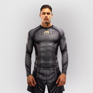 Rashguard Venum Galactic 3.0 lange mouwen Zwart-goud-Combat Arena