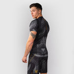 Rashguard Venum Matupa korte mouwen Zwart-grijs-Combat Arena