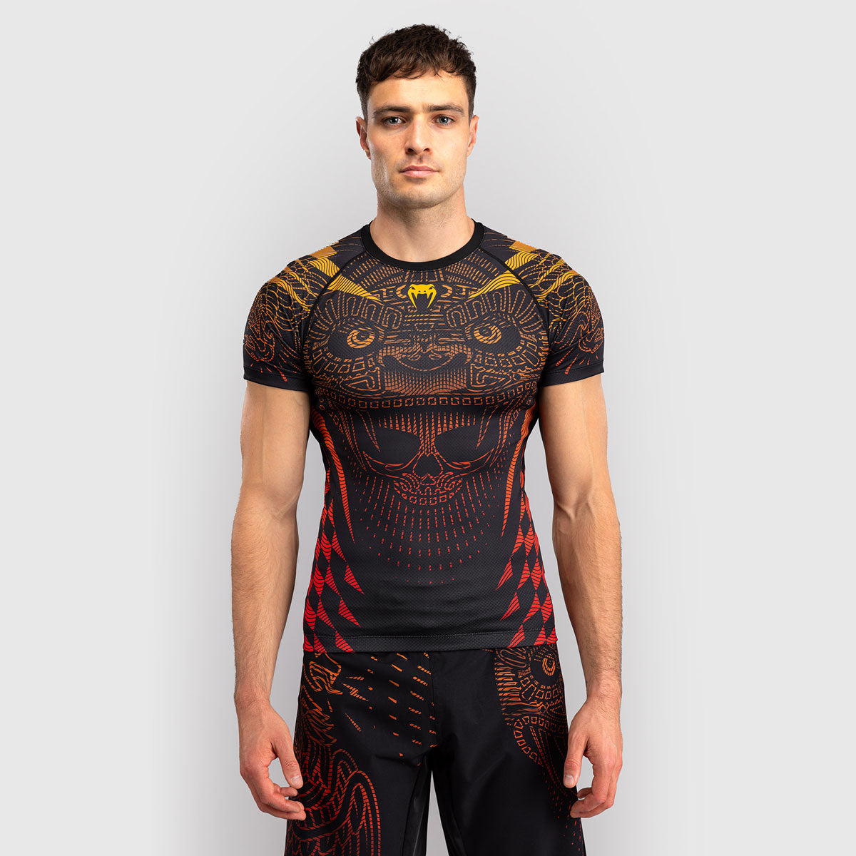 Rashguard Venum Quetzal Fury korte mouwen Zwart-rood - Combat Arena