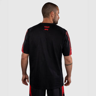 T-shirt Venum UFC Fight Week Unity zwart-rood 